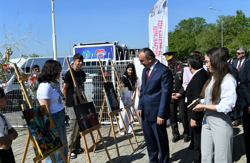 19 Mayıs Atatürk'ü Anma, Gençlik ve Spor Bayramı Kutlandı