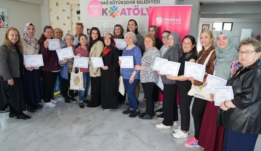 BÜYÜKŞEHİR'LE KADINLAR BİLİNÇLENEREK GÜÇLENDİLER