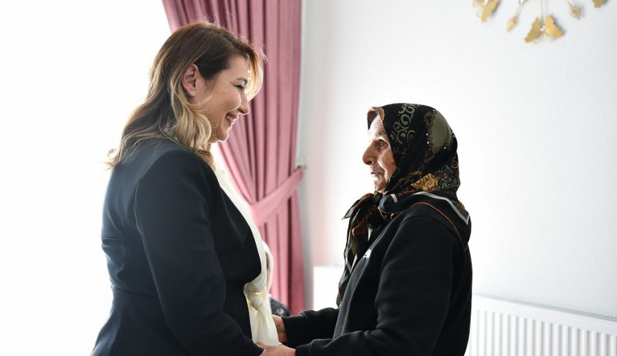 DÜNYA ROMANLAR GÜNÜ’NDE ANLAMLI ZİYARET