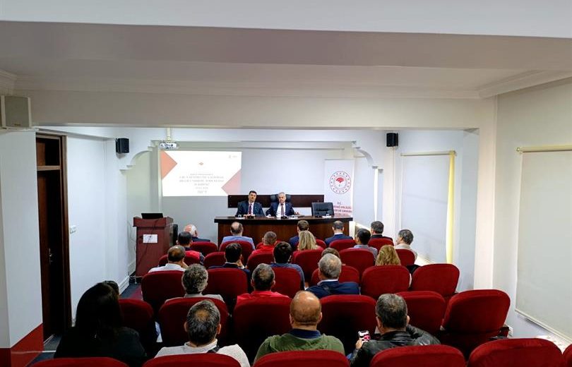Referans Parsel Tespiti ve Uydu Takip Programı Uygulama Eğitimi Düzenlendi