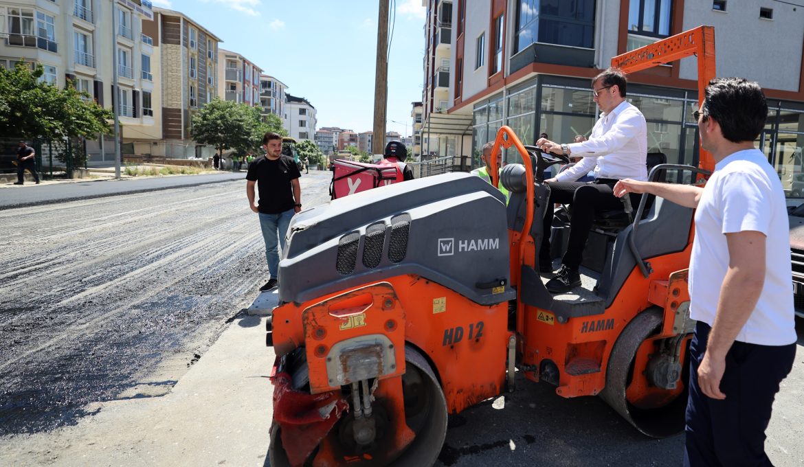 61 SOKAK’TA SICAK ASFALT ÇALIŞMALARIMIZI TAMAMLADIK