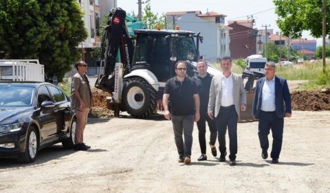 Başkan Sarıkurt Sahada: "Çorlu`muzun Her Mahallesine Değer Katıyoruz"