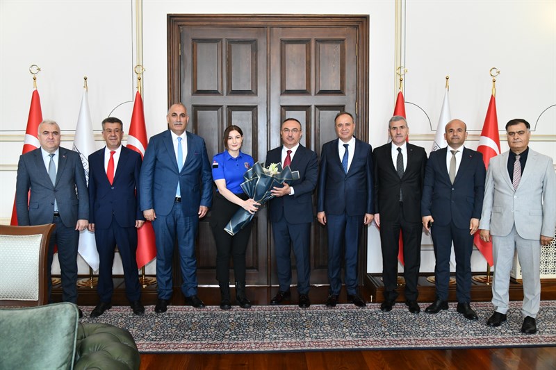 “Ceza İnfaz Personeli Günü” Münasebetiyle Vali Soytürk’e Ziyaret