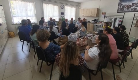 İlçe Milli Eğitim Müdürü Fahri Kırmızı Mehmet Akif Ersoy İlkokulunu Ziyaret Etti