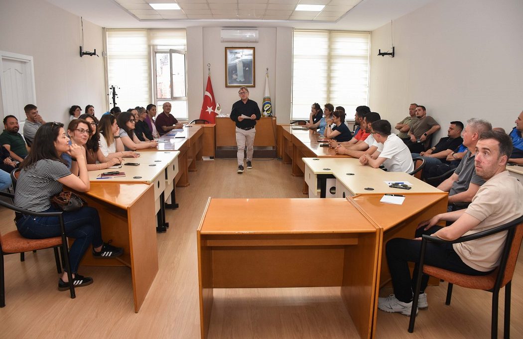 MALKARA BELEDİYESİ PERSONELLERİNE “ETİK EĞİTİMİ” VERİLDİ