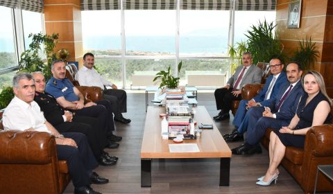ÖSYM İL KOORDİNASYON KURULU KOMİSYONU ÜYELERİNDEN REKTÖRÜMÜZE ZİYARET