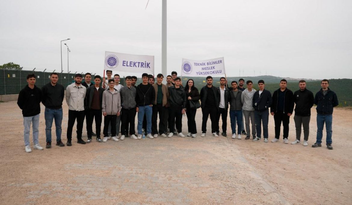 TEKNİK BİLİMLER MYO ÖĞRENCİLERİ “GELECEĞE DEĞER” PROGRAMI KAPSAMINDA ENTEK ELEKTRİK TESİSİNE TEKNİK GEZİ GERÇEKLEŞTİRDİ