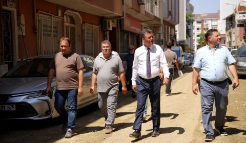 Başkan Sarıkurt, Kemalettin Mahallesi`ndeki Yol Çalışmalarını İnceledi