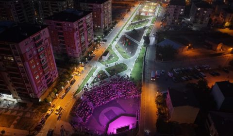 Çorlu`da Yaz Akşamları Açık Hava Sinemasıyla Renkleniyor