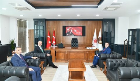 Vali Soytürk HSK Kararnamesi İle İlimize Atanan Başsavcı Dönmez ve Mahkeme Başkanı Binici’yi Ziyaret Etti