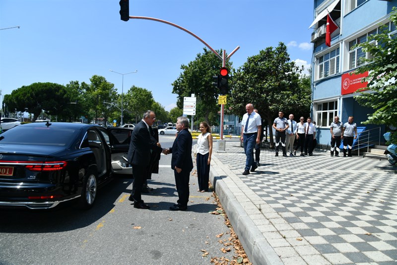 Vali Soytürk Tekirdağ Liman Bölge Başkanlığını Ziyaret Etti