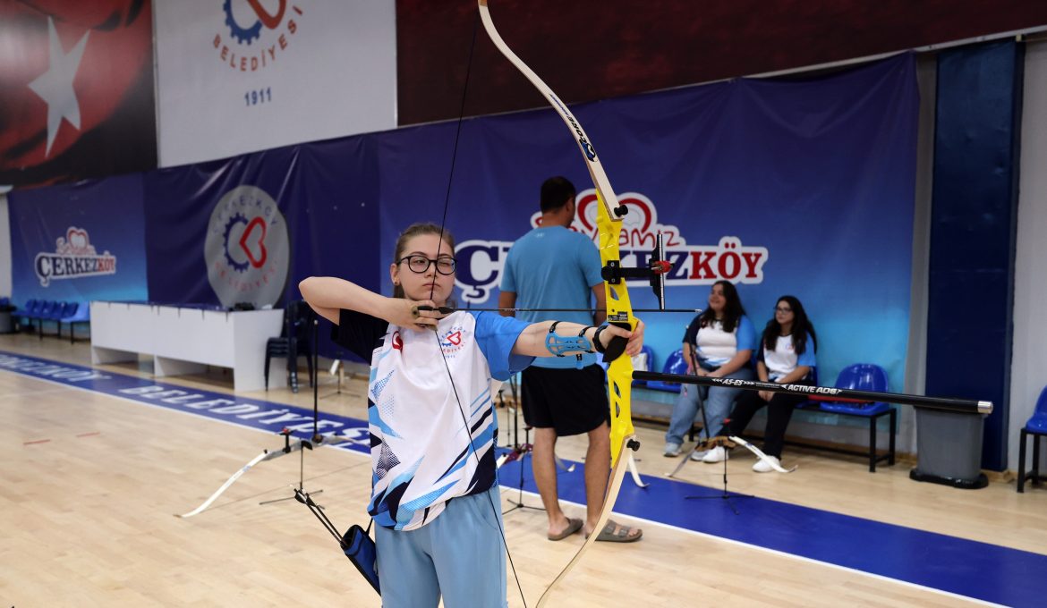 YAZ SPOR OKULUMUZDA KURSLAR DEVAM EDİYOR