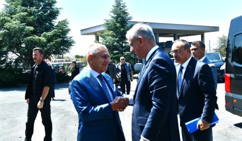 Bakan Memişoğlu Ulkar Kimya’yı Ziyaret Etti