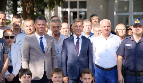 Başkan Sarıkurt Şahpaz Mahallesi Halk Toplantısına Katıldı