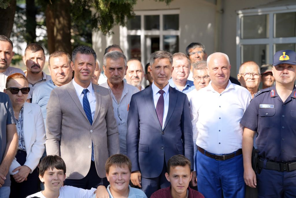Başkan Sarıkurt Şahpaz Mahallesi Halk Toplantısına Katıldı