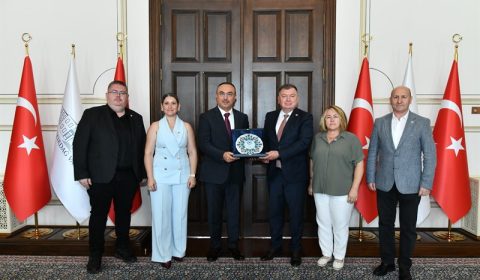 Çorlu Bulgaristan Türkleri Kültür ve Yardımlaşa Derneği Başkan ve Üyeleri Vali Soytürk’ü Ziyaret Etti