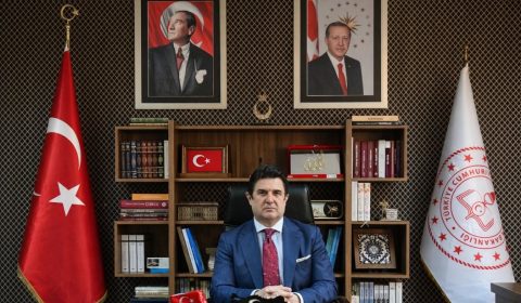 İl Millî Eğitim Müdürümüz Dr. Aziz Yeniyol'un 17 Ağustos Marmara Depreminin 27. Yıl Dönümü Mesajı