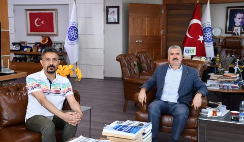 REKTÖRÜMÜZE NEZAKET ZİYARETİ