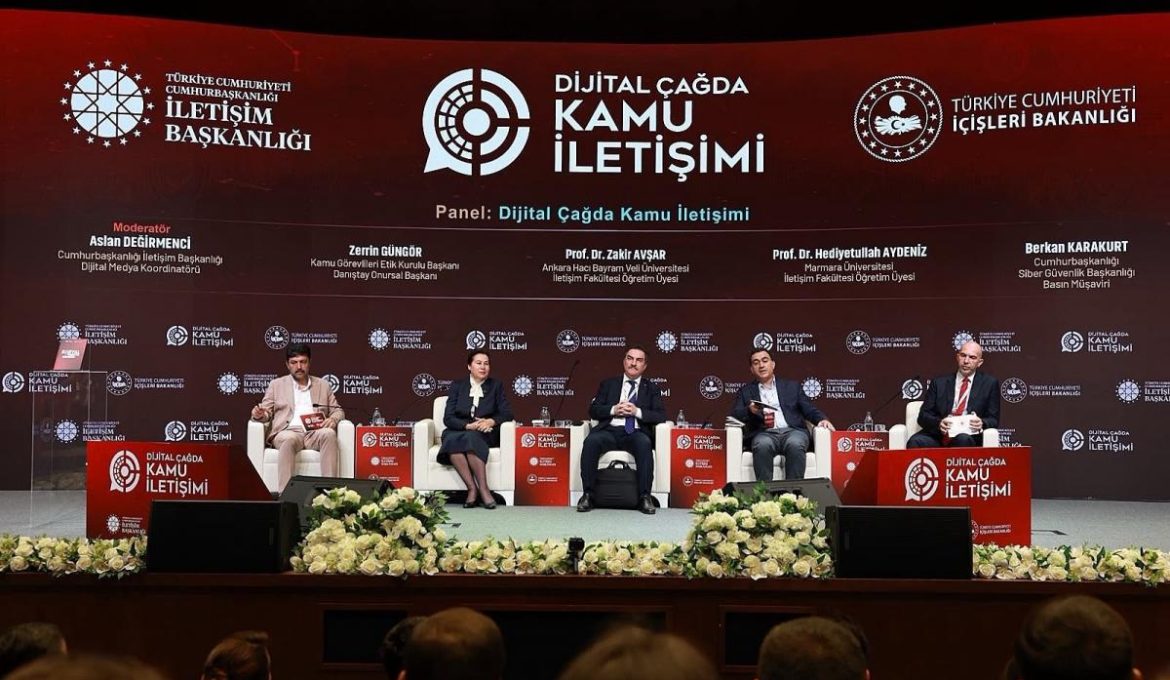 TEKİRDAĞ NKÜ, ‘DİJİTAL ÇAĞDA KAMU İLETİŞİMİ’ PANELİ VE ‘MÜLKİ İDARE AMİRLERİNE YÖNELİK SOSYAL MEDYA REHBERİ’ TANITIM PROGRAMINA KATILIM SAĞLADI