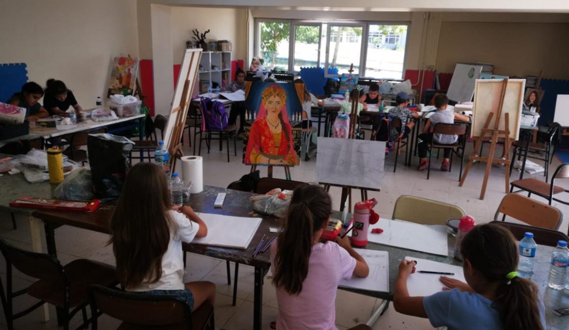 YAZ DÖNEMİ YAĞLI BOYA RESİM KURSU BAŞLADI
