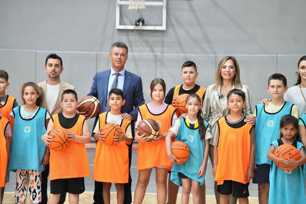 Yaz Spor Okullarında Coşku Sürüyor