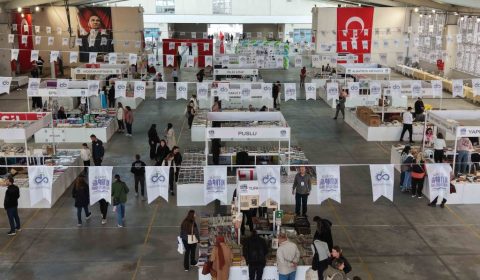 14. Geleneksel Çorlu Kitap ve Kırtasiye Fuarı Kapılarını Açıyor