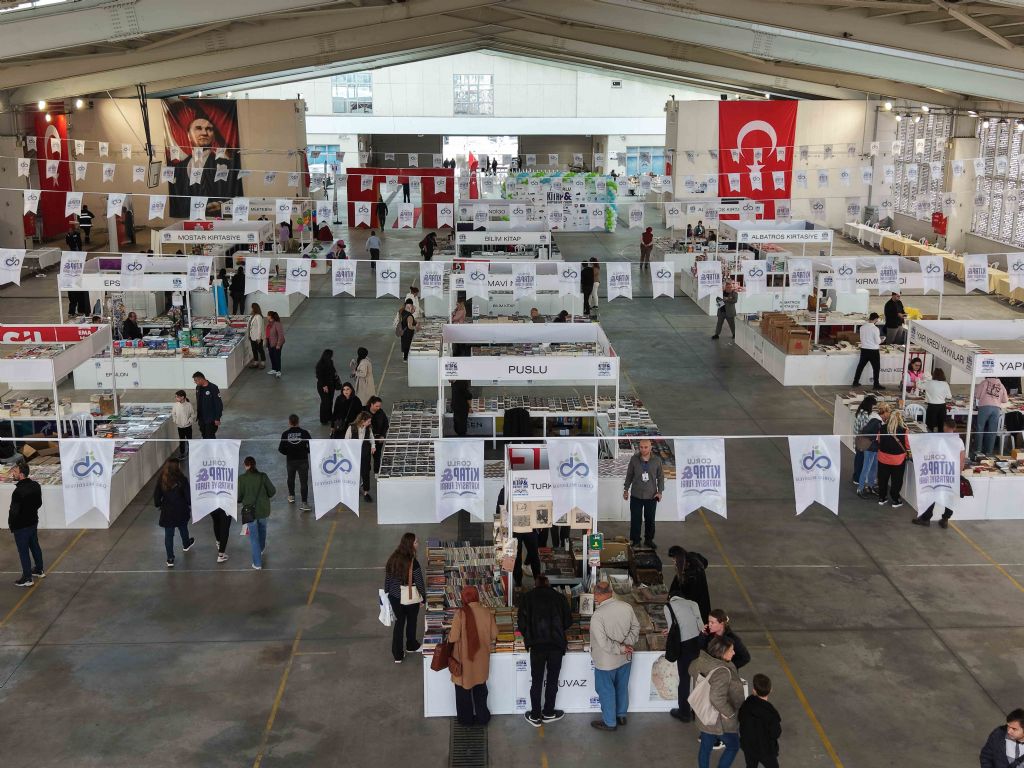 14. Geleneksel Çorlu Kitap ve Kırtasiye Fuarı Kapılarını Açıyor