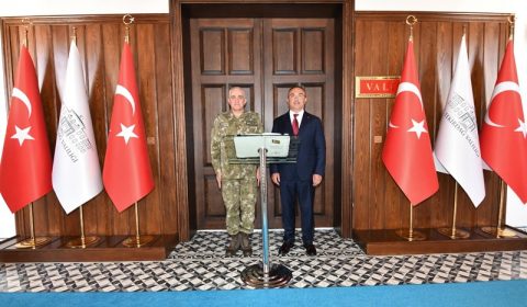 5’inci Kolordu Komutanı Ala Vali Soytürk’ü Ziyaret Etti