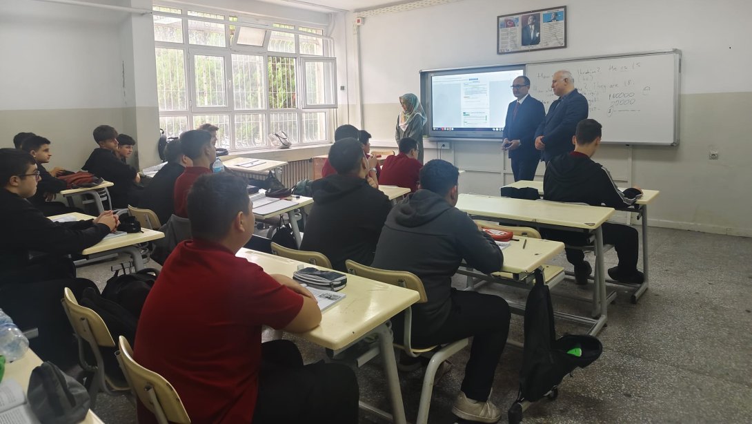 İlçe Milli Eğitim Müdürü Fahri Kırmızı Tekirdağ Mesleki ve Teknik Anadolu Lisesini Ziyaret Etti
