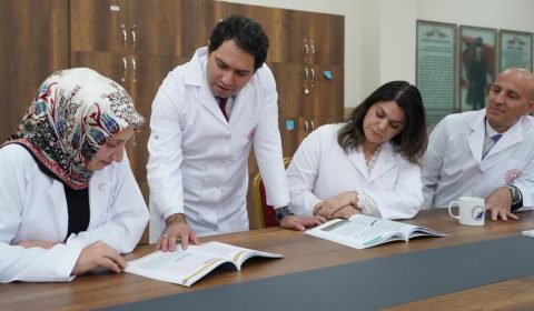 ÖĞRETMEN ÖNLÜĞÜ STANDARTLARI BELİRLENDİ