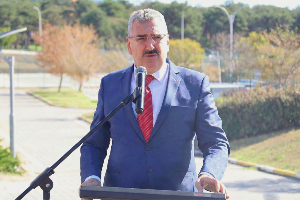 Rektörümüz Prof. Dr. Mümin Şahin’in Malazgirt Zaferi’nin 955. Yıl Dönümü Mesajı