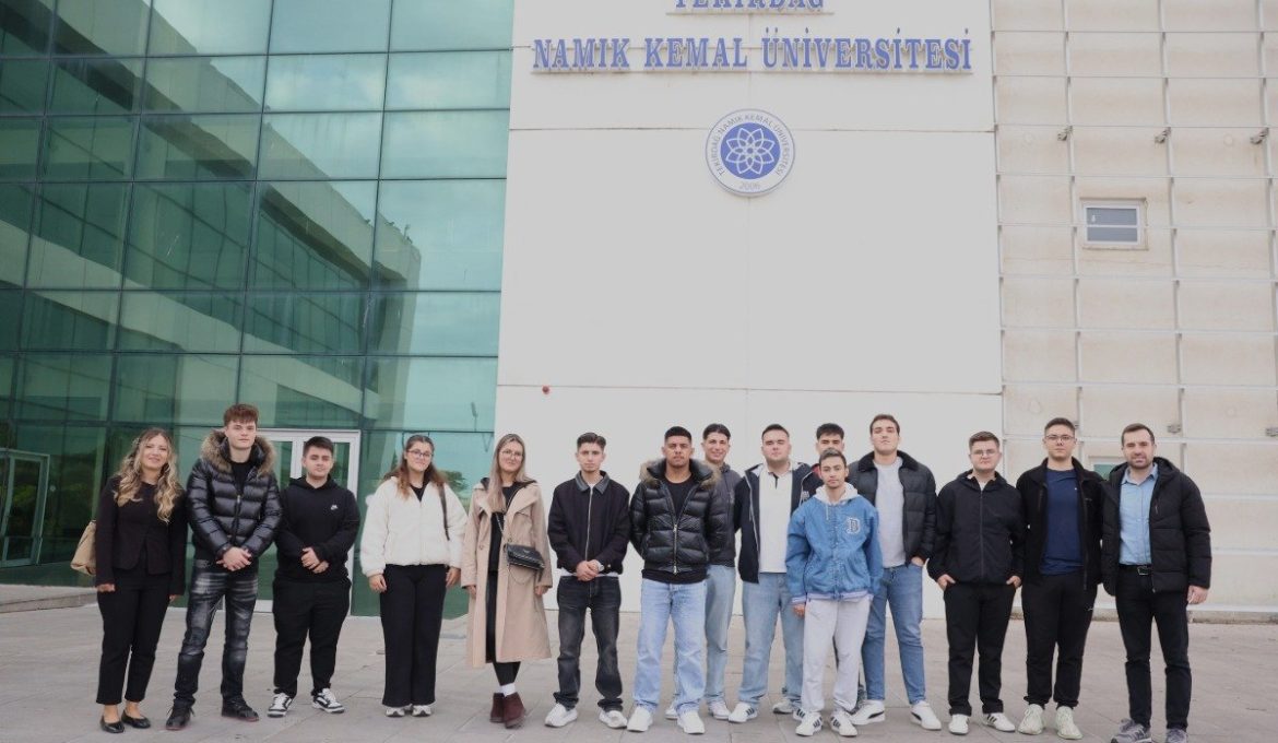 Hayrabolu Ergün Korkmaz Mesleki ve Teknik Anadolu Lisesi’nden Üniversitemize Ziyaret