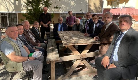 Kaymakamımız Sayın Mahmut Nedim TUNÇER, İlçemiz Değirmenaltı Mahallesi'nde Vatandaşlarımızla Bir Araya Geldi
