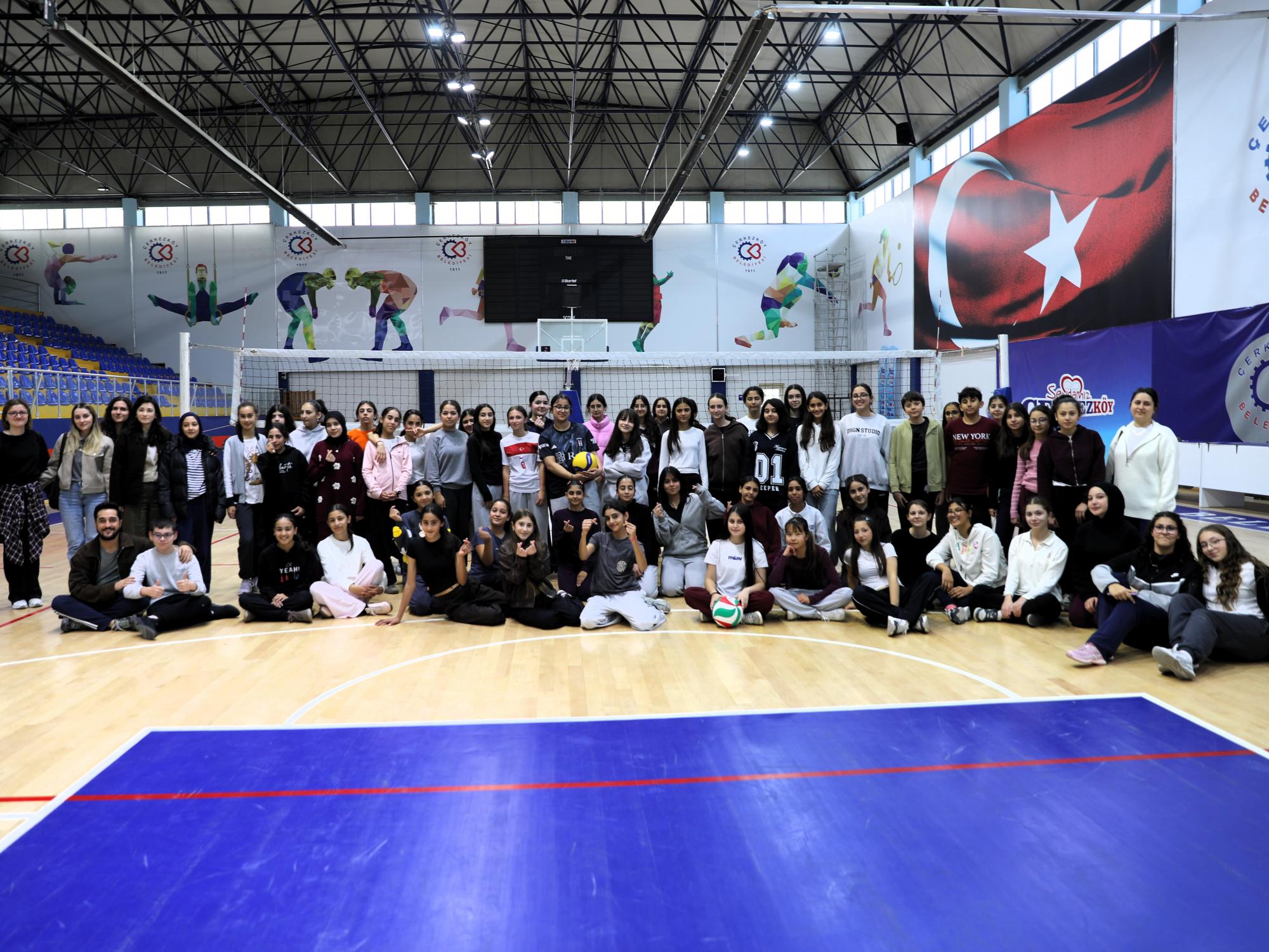LGS’YE HAZIRLANAN ÖĞRENCİLERİMİZ STRES ATTI