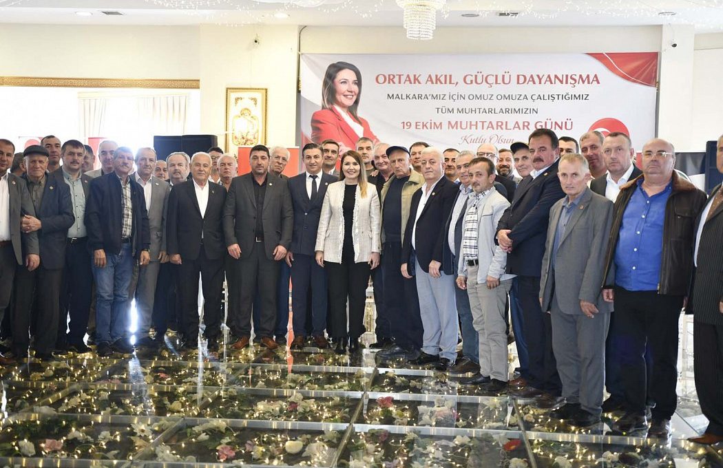 MALKARA BELEDİYE BAŞKANI NERGİZ KARAAĞAÇLI ÖZTÜRK, MUHTARLARLA BİR ARAYA GELDİ