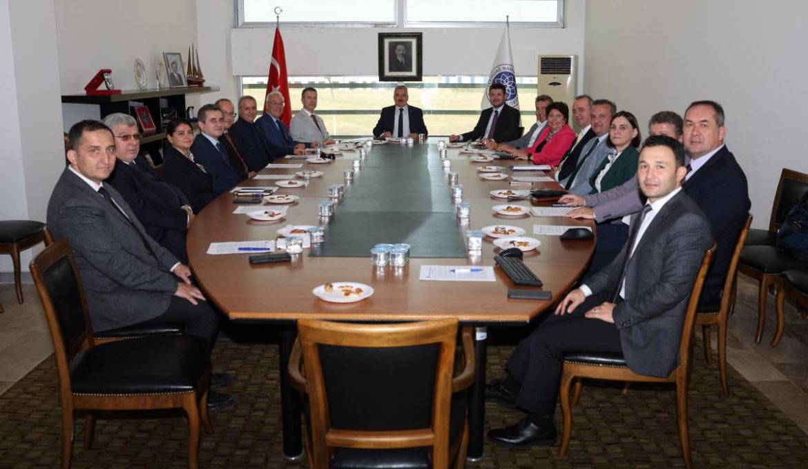 Tekirdağ Namık Kemal Üniversitesi Yönetim Kurulu Toplantısı Gerçekleştirildi