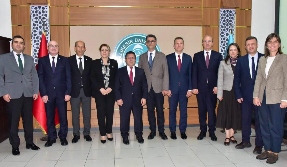 TRAKYA ÜNİVERSİTELER BİRLİĞİ 26. ÜST KURUL TOPLANTISI BALIKESİR ÜNİVERSİTESİ’NDE GERÇEKLEŞTİRİLDİ